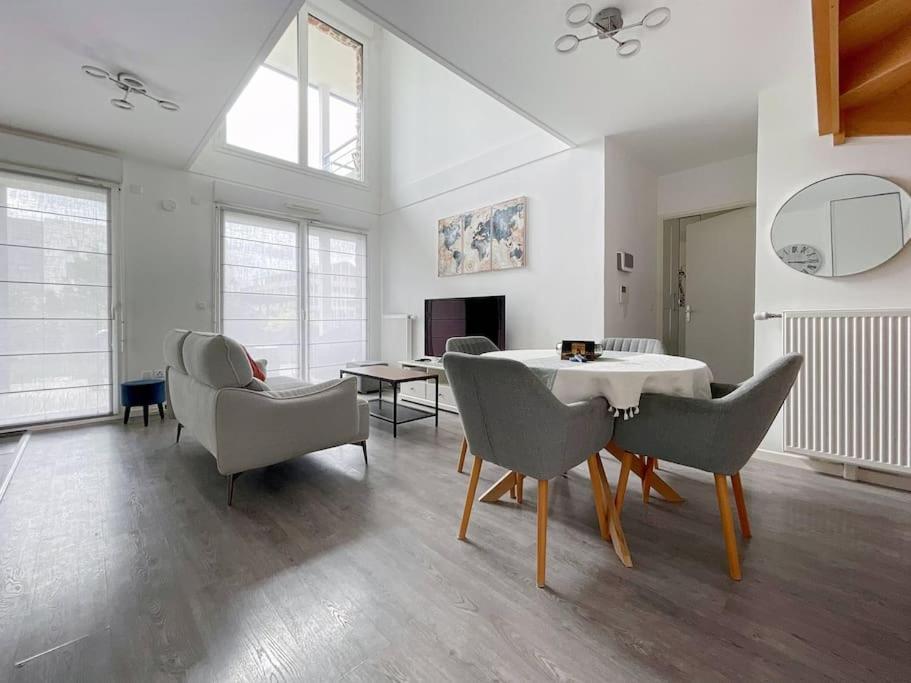 Le Colisee - Appartement Duplex Pour 6 A Disneyland Paris Montevrain Exterior photo